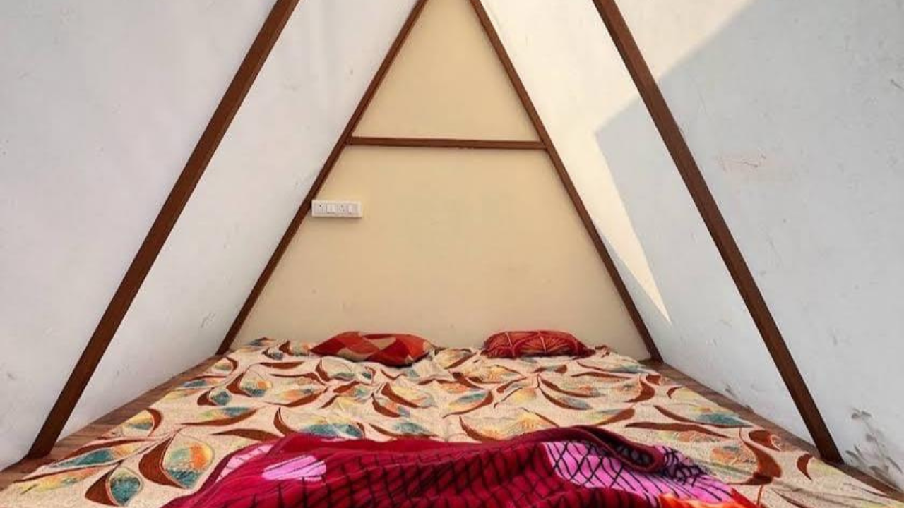 Triangle Tent 3